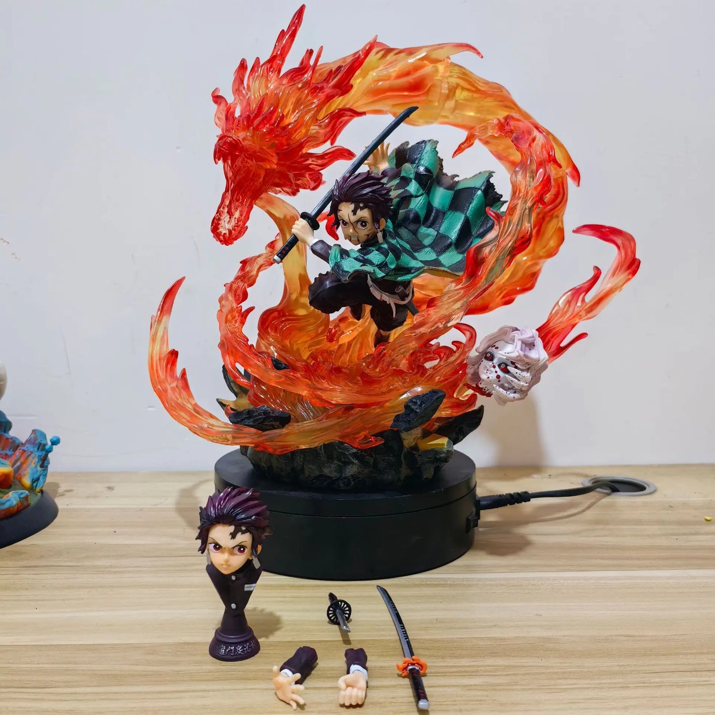 TANJIRO - 30 CM